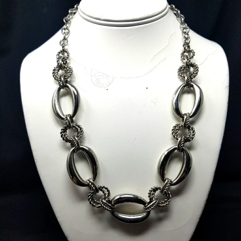 SILVER TONE RING BRACELET AND NECKLACE - Picture 8 of 8
